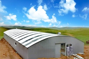 我國首個玻纖增強復(fù)合材料羊舍建成