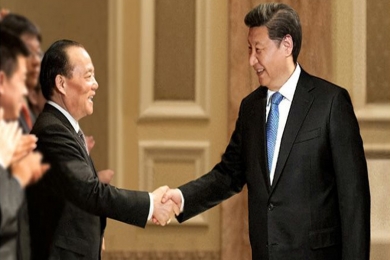 2016年1月，中共中央總書(shū)記、國(guó)家主席習(xí)近平在埃及開(kāi)羅親切接見(jiàn)中國(guó)巨石黨委書(shū)記、總裁張毓強(qiáng)。